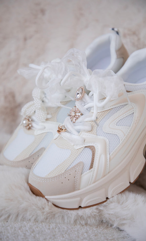 Treasure Walks White/Beige - Sneakers