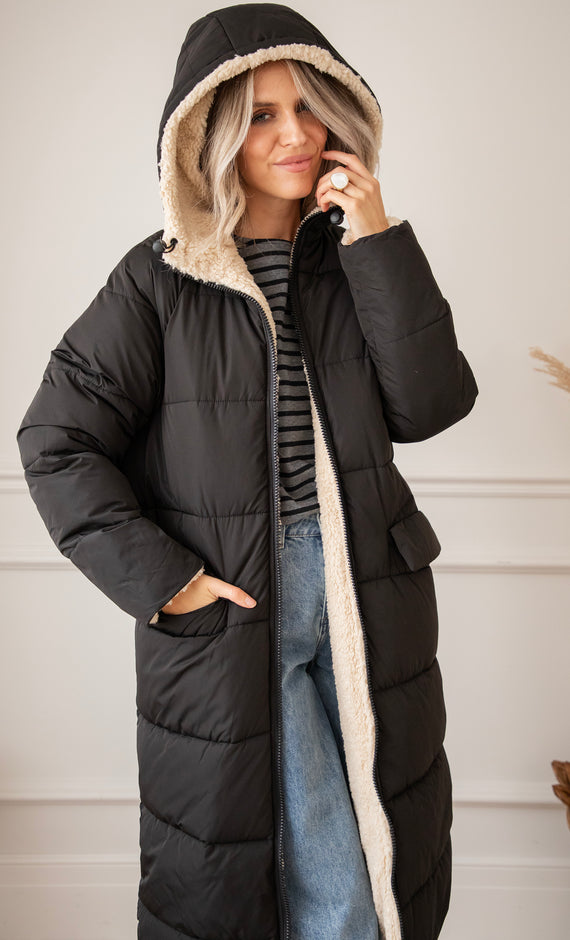 The Reversible Black/Beige - Coat