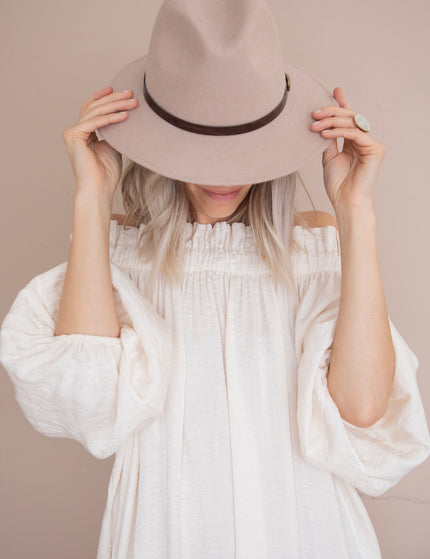 Heads Up Beige - Hat