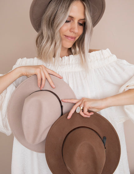 Heads Up Beige - Hat