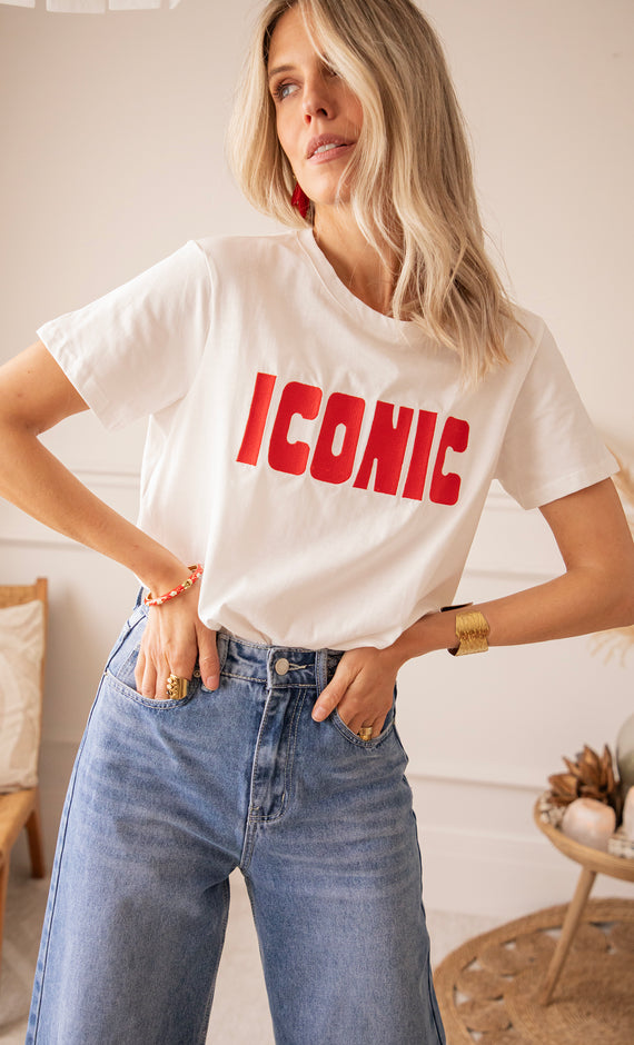 Call Me Iconic White/Red - T-Shirt