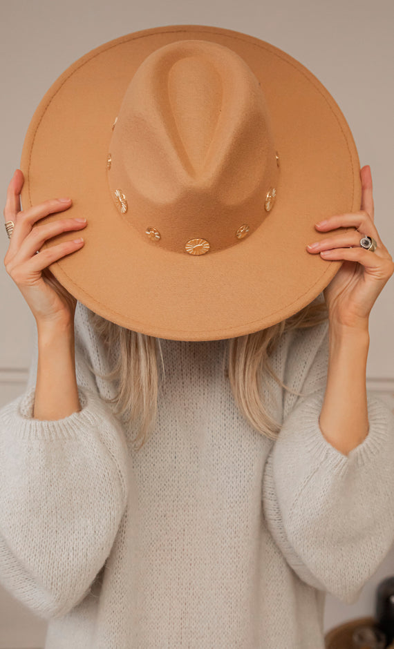 When The Stars Align Camel - Hat