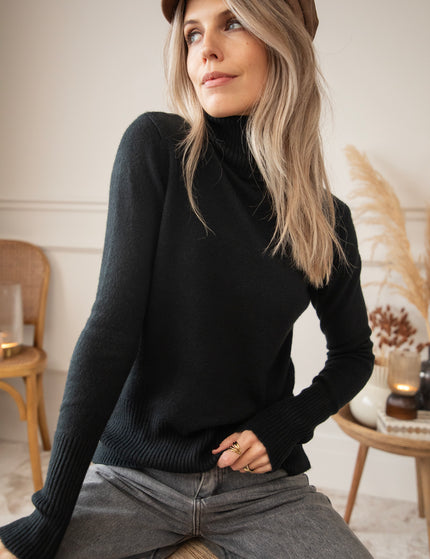 Comfy Billie Turtle Black - Sweater