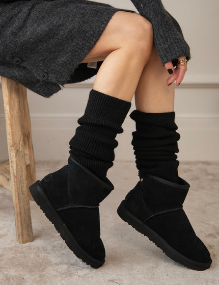 You Keep Me Warm Black - Leg Warmers