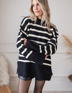 Bold Stripes Black - Sweater