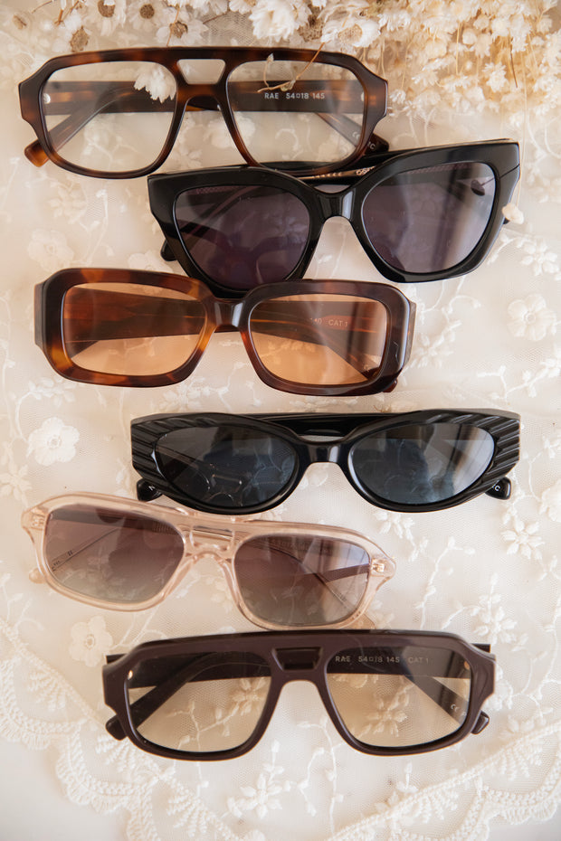 <h2>New Sunnies</h2>