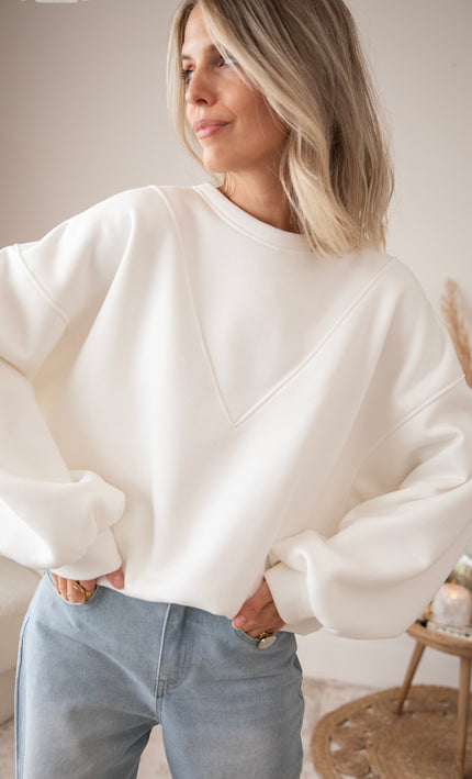 Snuggle Up Stitch White - Sweater