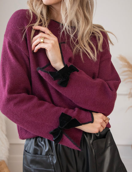 Bow Bliss Burgundy/Black - Sweater