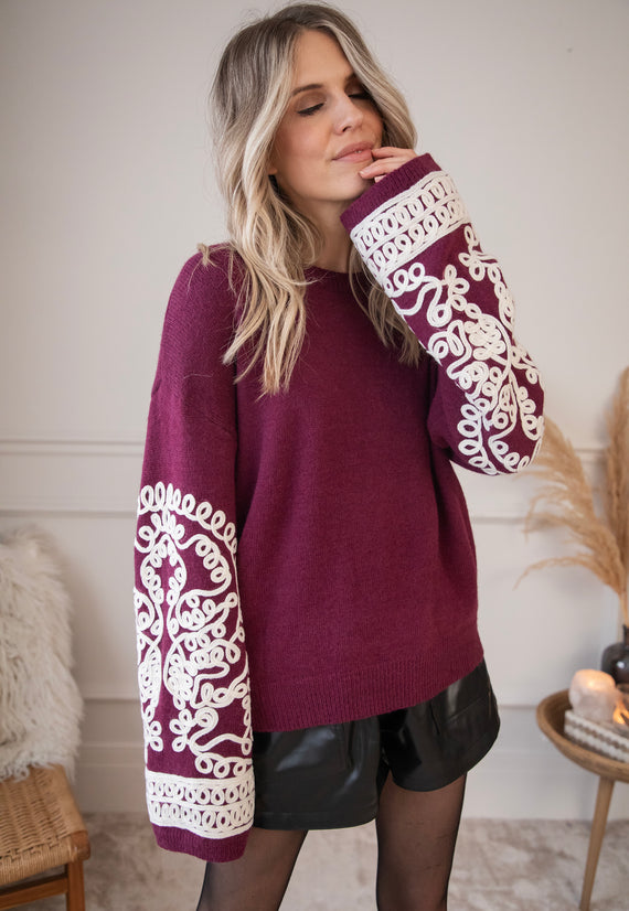 Loopy Sleeves Burgundy - Sweater