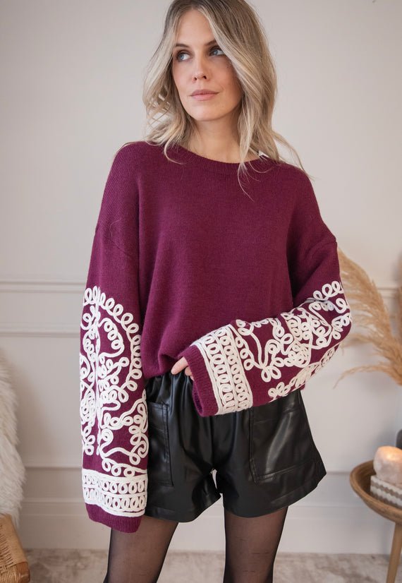 Loopy Sleeves Burgundy - Sweater