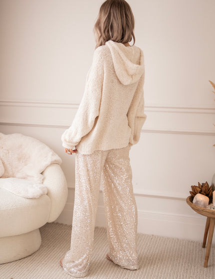 Cozy Escape Beige - Sweater