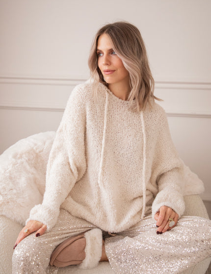 Cozy Escape Beige - Sweater