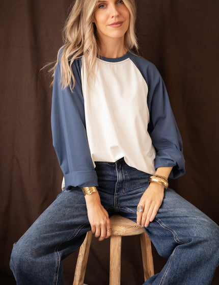 Sadie Raglan Dusty Blue/Off White - Longsleeve