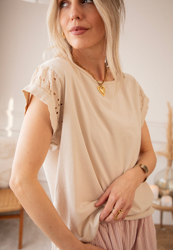 Sleeves Of Embroidery Anglaise Taupe - T-Shirt