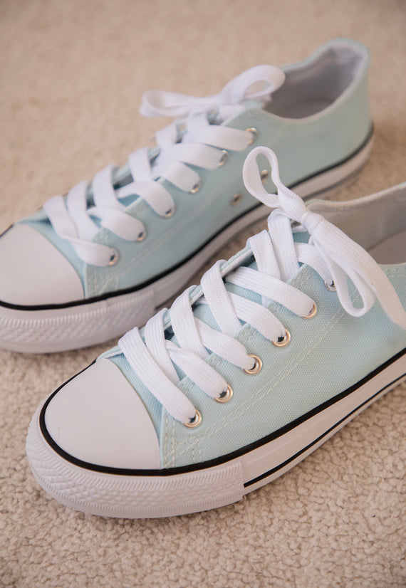 Sole Mates Soft Blue - Sneakers