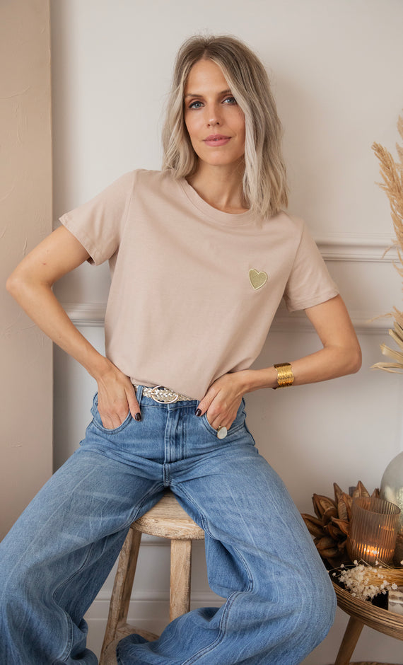 Beating Heart Taupe/Gold - T-Shirt