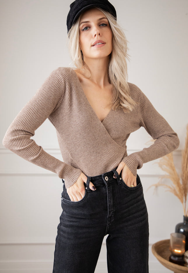 With A Twist Taupe - Longsleeve