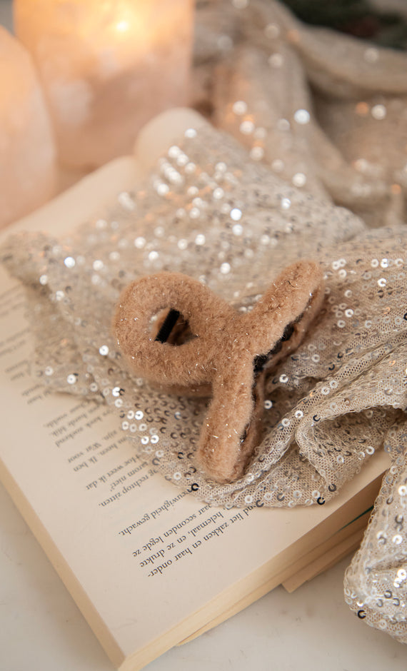 Soft Spark Beige - Hair Clip
