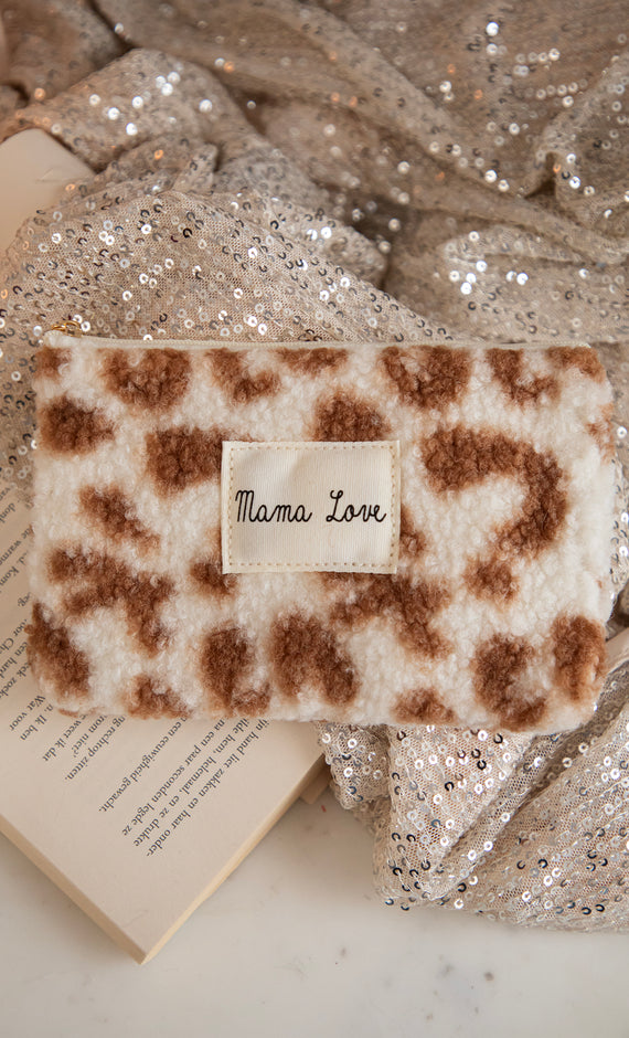 Mama Love Off White/Camel - Pouch