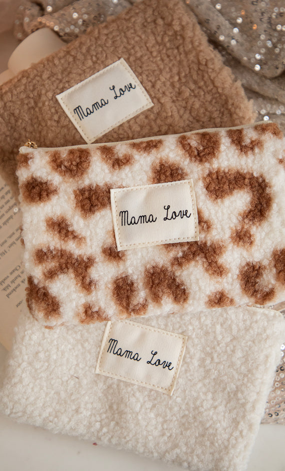Mama Love Off White/Camel - Pouch