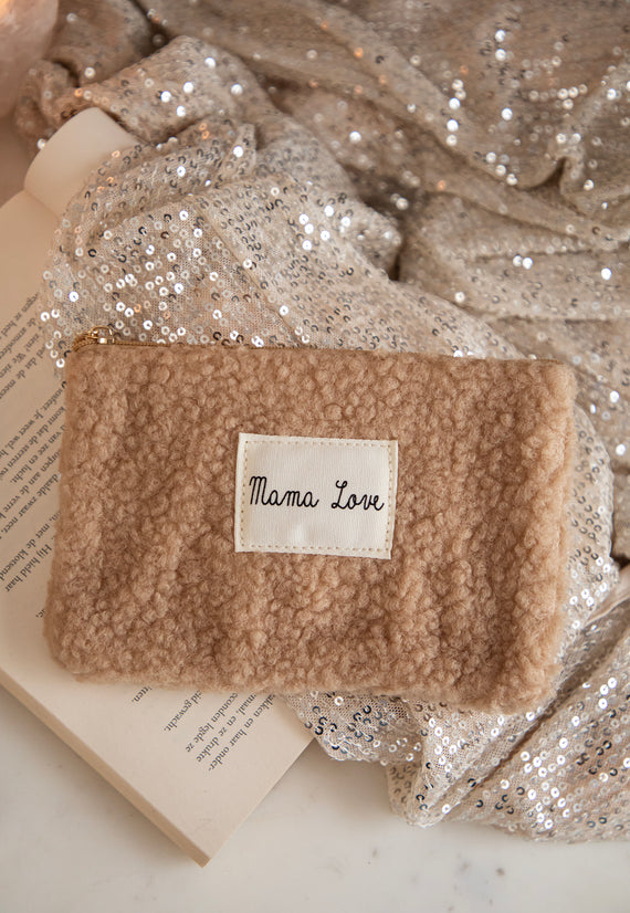 Mama Love Camel - Pouch