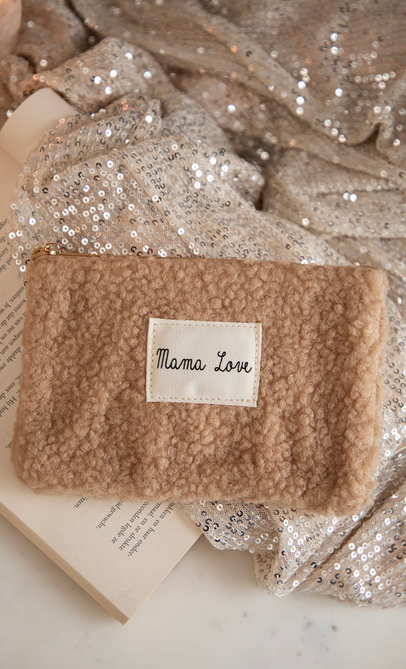Mama Love Camel - Pouch