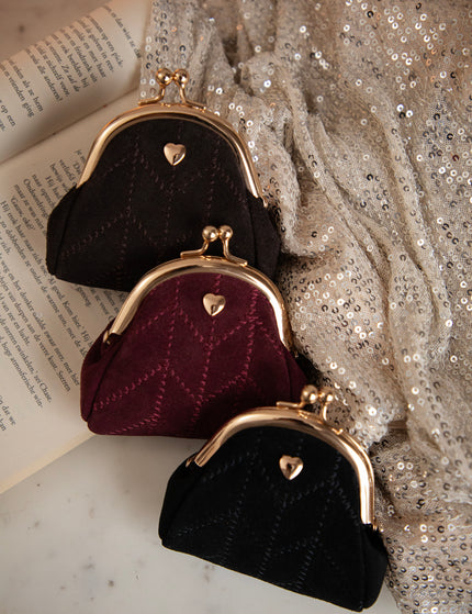 Lovey Dovey Black - Clutch