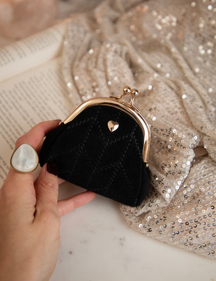 Lovey Dovey Black - Clutch