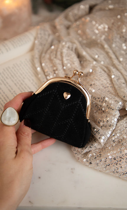 Lovey Dovey Black - Clutch