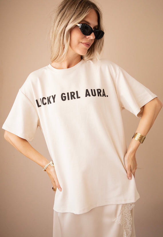 Lucky Girl Aura Beige/Black - T-Shirt