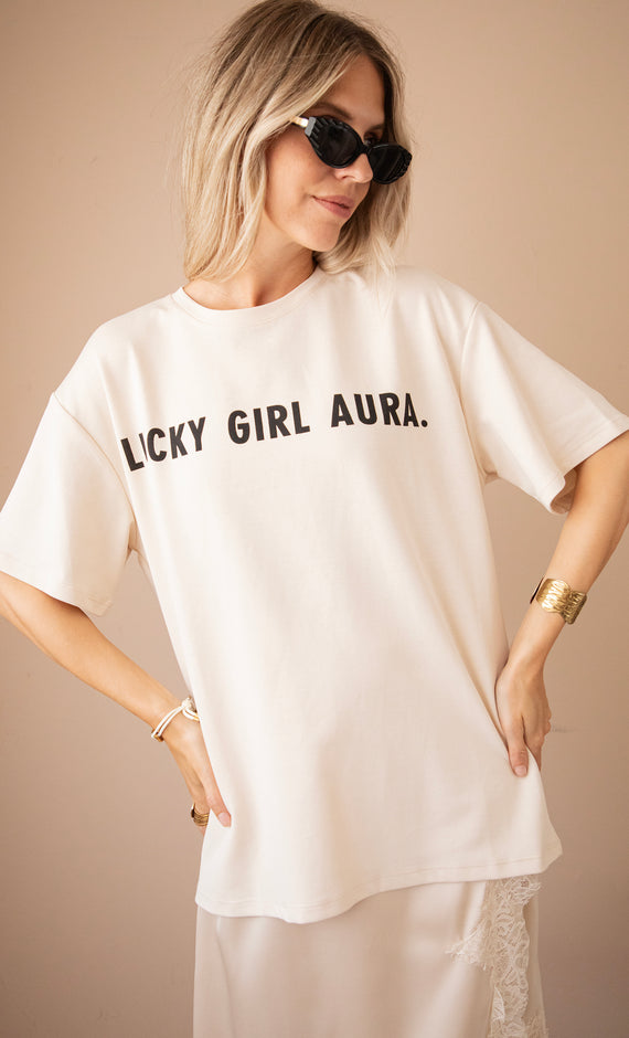 Lucky Girl Aura Beige/Black - T-Shirt
