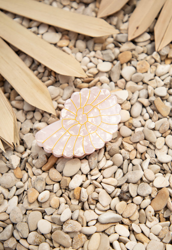 Seashell Story Nude - Hairclip