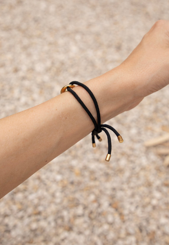 Tied Together Black - Bracelet