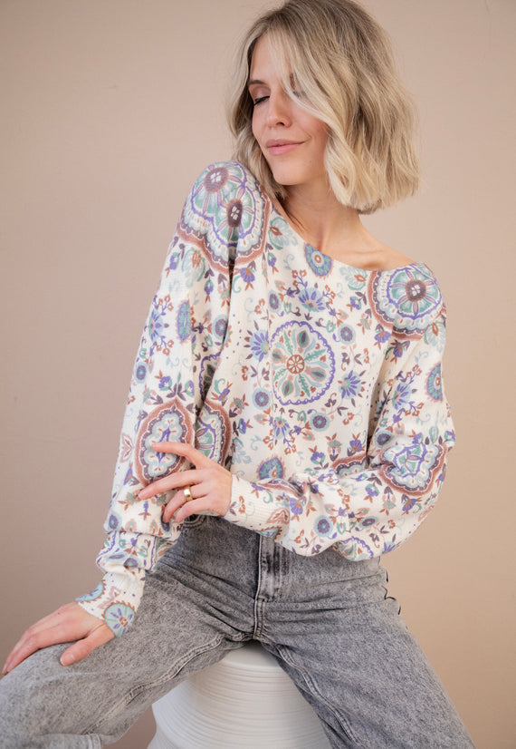 Bloom Bliss Blue/Beige - Sweater