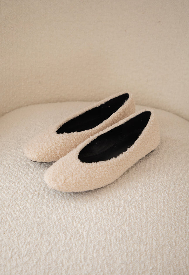 Teddy Walks Beige - Flats