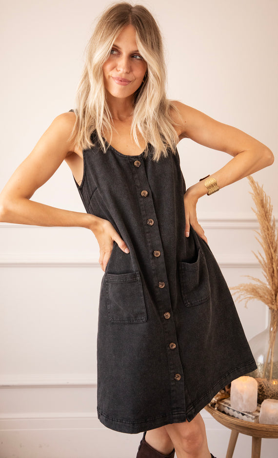Vera Mae Black - Dress