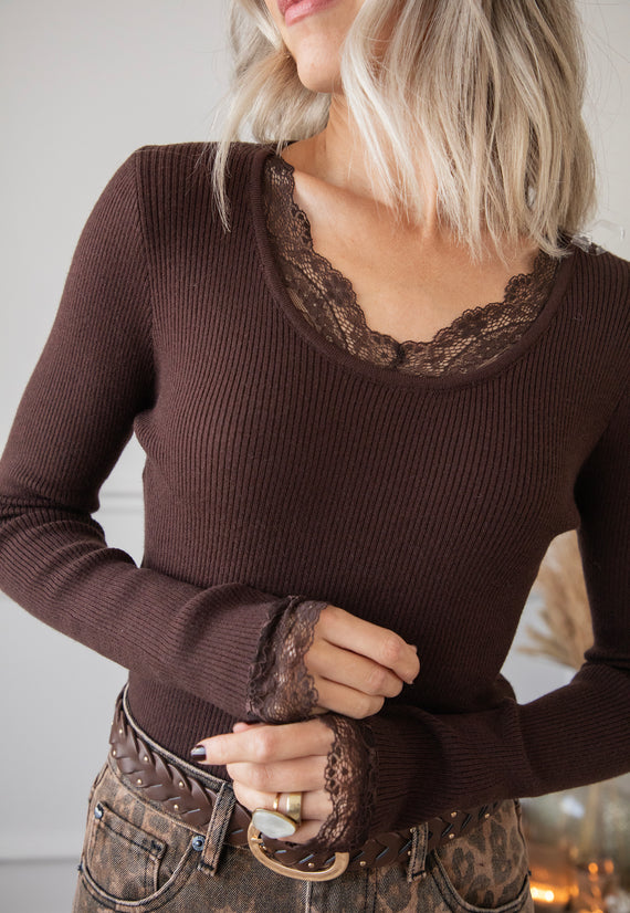 Elsie Laced Choco - Longsleeve
