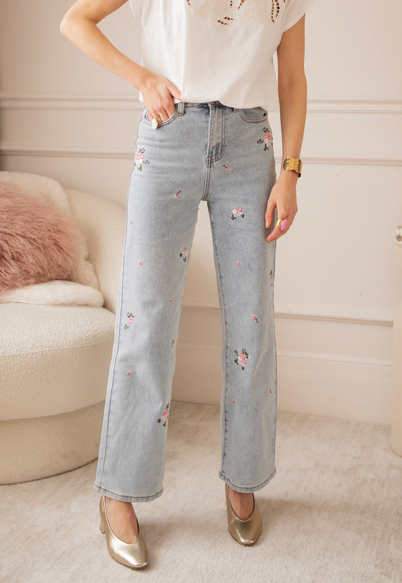 Simplicity Beating Heart Pink - Sweater