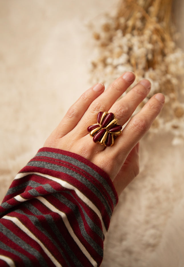 Retro Petals Gold/Burgundy - Ring