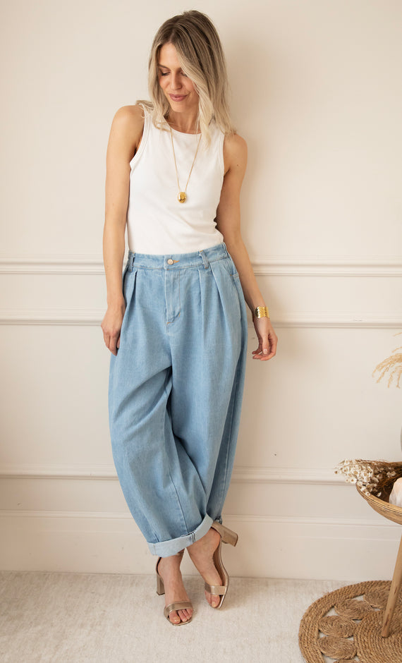 Loosen Up Blue - Jeans