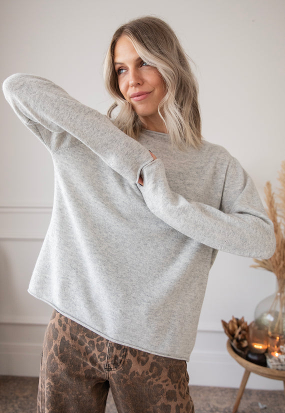 Pullover - A True Basic - Grau
