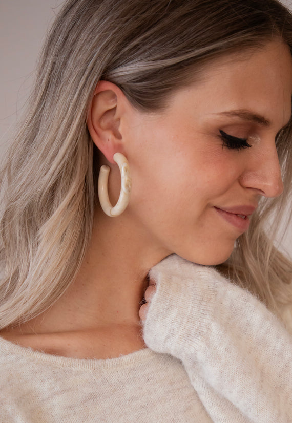 Marlou Beige - Oorbellen