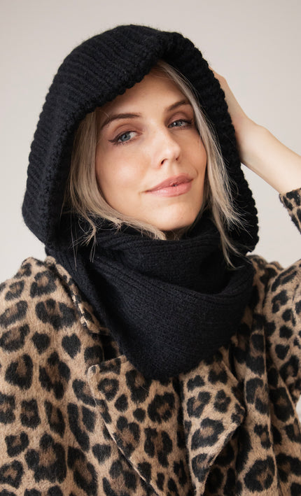 Cozy Capuchon Black - Scarf