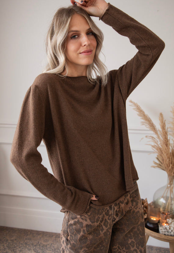 Pullover - A True Basic - Braun