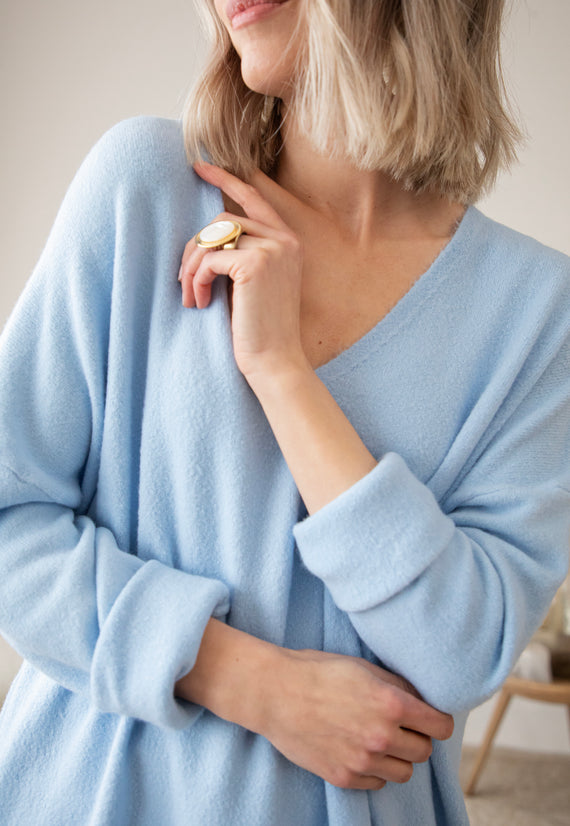 Comfy Billie Soft Blue - Sweater