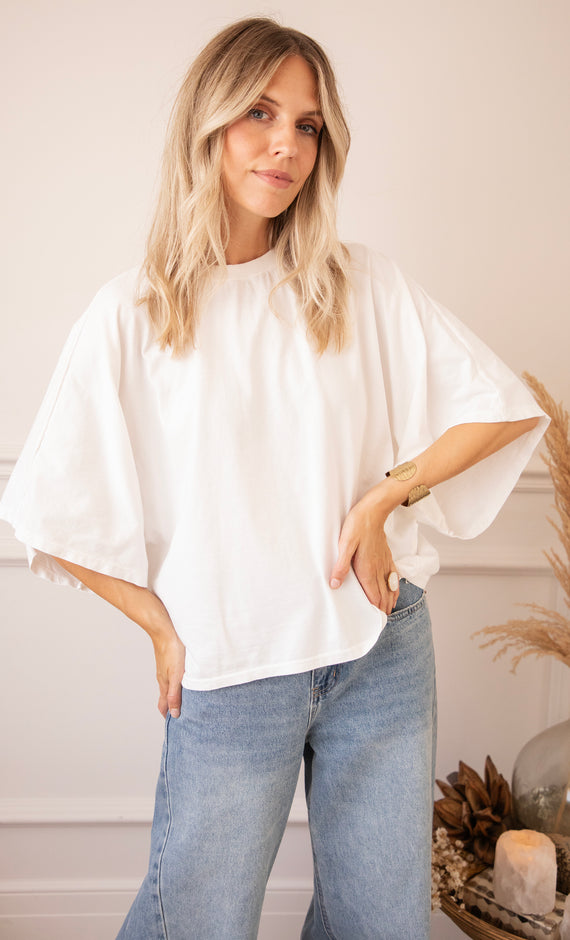 Butterfly Base Off White - T-Shirt