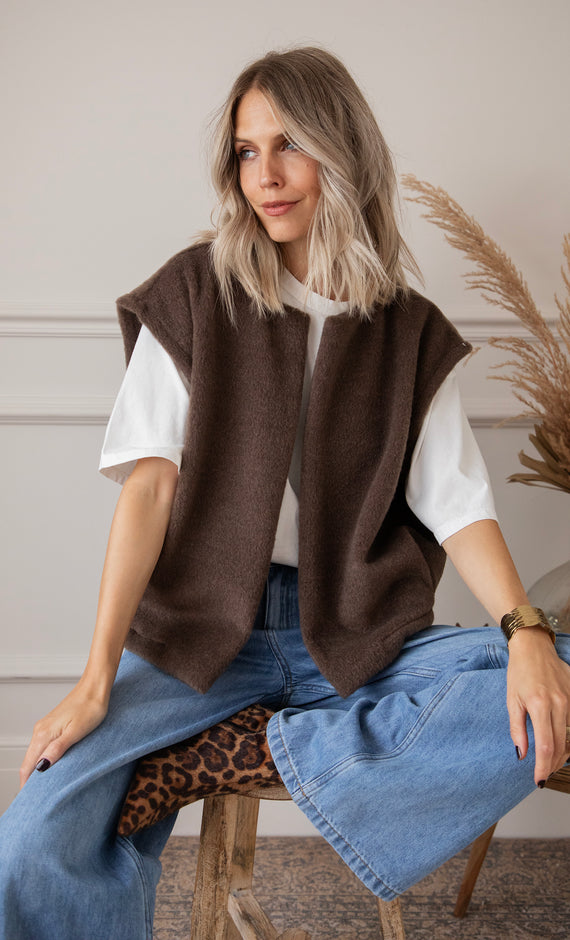 Hug Me Softly Brown - Vest/Jacket