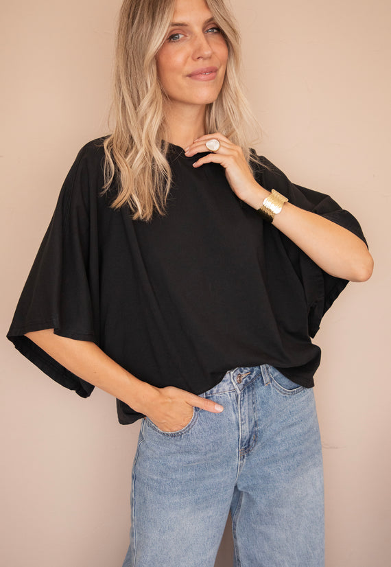 Butterfly Base Black - T-Shirt