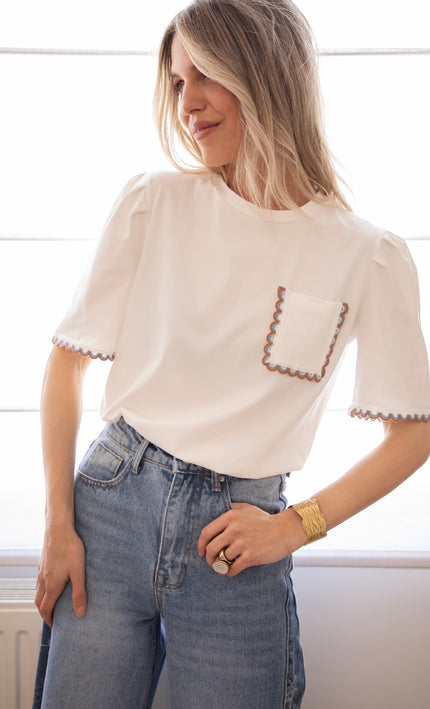 Happy Waves White - T-Shirt