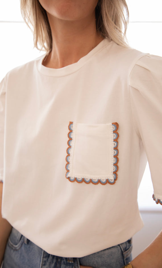 Happy Waves White - T-Shirt